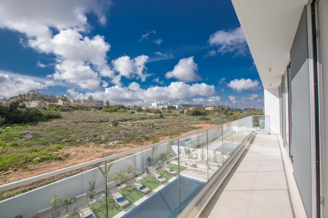 Olivine 3 Bedroom Villas Protaras Exteriör bild