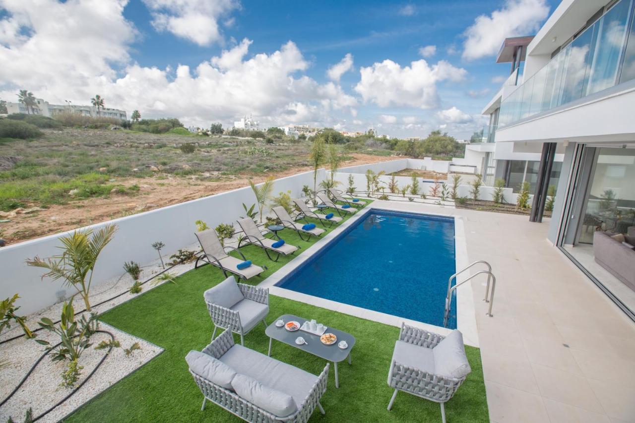 Olivine 3 Bedroom Villas Protaras Exteriör bild